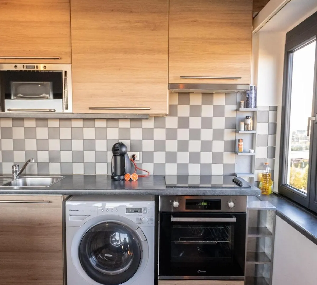 Apartman Jacuzzi & Free Parking At Andries Place Antwerpen Belgium